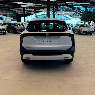 2025 Nissan KICKS 缩略图 6