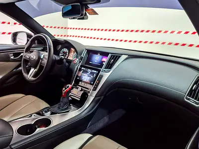 صورة 9 لـ 2021 Infiniti Q60