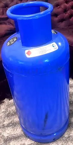 Blue LPG Gas Cylinder (Full/Used) - Reliable Home Gas Cylinder 26 k