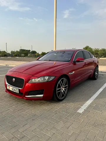 2016 Jaguar XF 照片 1