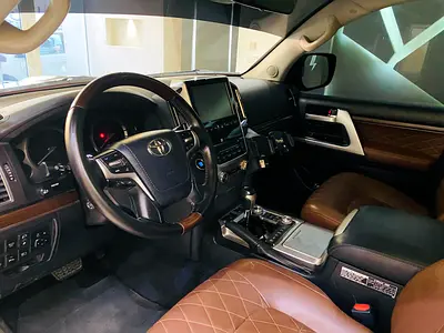 2018 Toyota LAND CRUISER 照片 14
