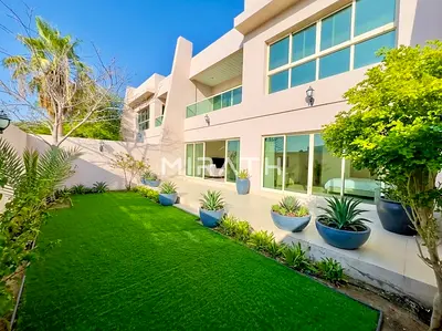 BEAUTIFUL VILLA|PRIVATE GARDEN|COMMUNITY AMENITIES