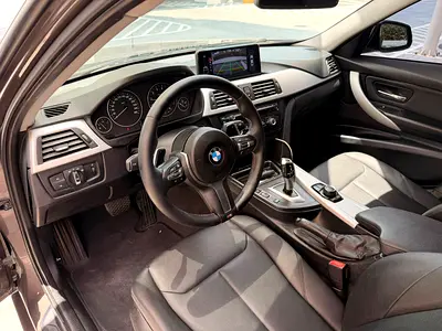 BMW 320i 2012 GCC Specs - Excellent Condition - 3-Series