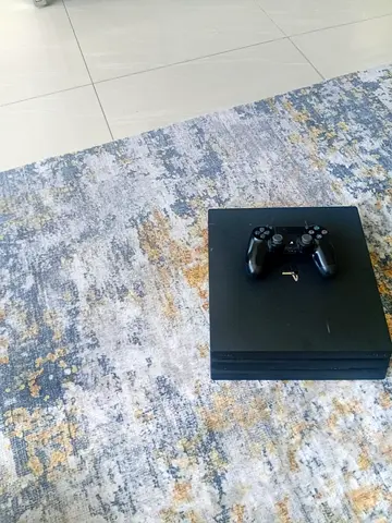 Ps4 pro with cd