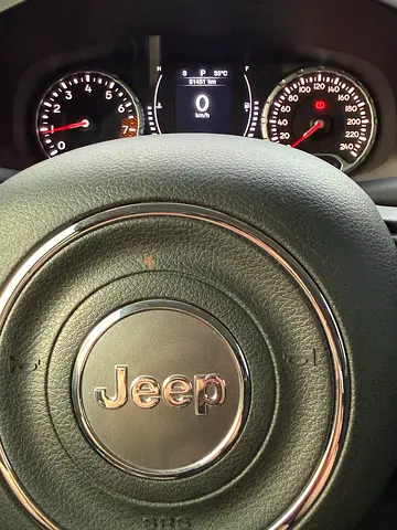 صورة 8 لـ 2020 JEEP RENEGADE
