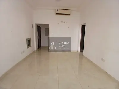 Like brand new lavish 2bhk with balcony and 2 bathroom and full spacious and fully family building