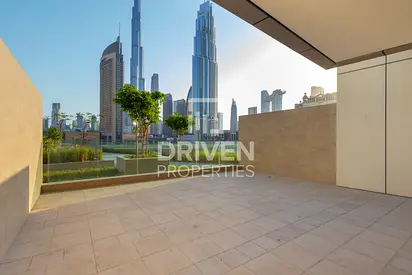 Burj Khalifa Facing with Big Terrace Unit