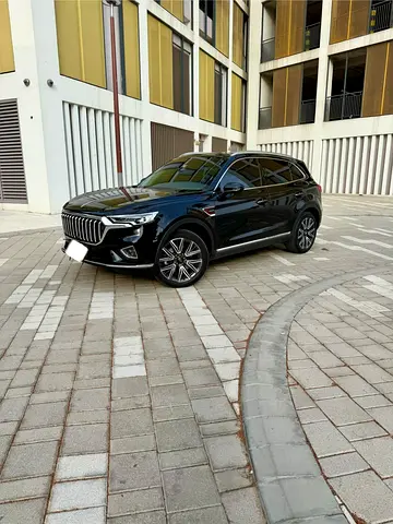 Hongqi HS5 Luxury Pro 2023 | GCC Specs | Agency Maintained