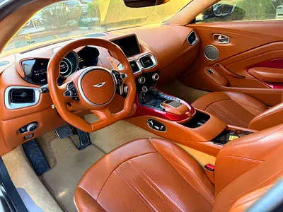 صورة مصغرة 11 لـ 2019 Aston Martin VANTAGE