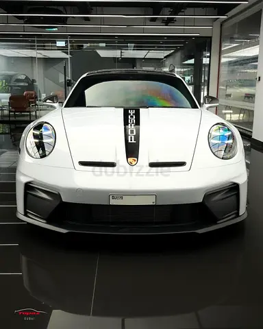 Porsche 911 GT3 Touring . Al nabooda . GCC