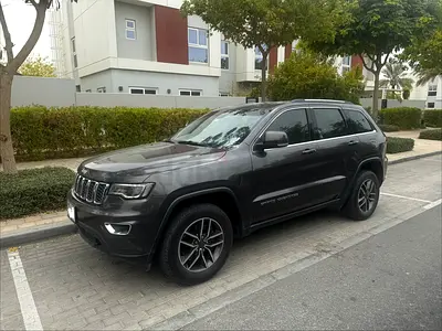 2020 Jeep Grand Cherokee | GCC Specs | Well Maintained