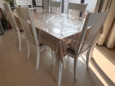 8 seater Dining table and 6 chairs for sale