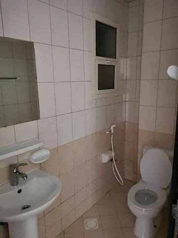 Prime Investment & Residential Opportunity in Emirates City – 1BR Apartment with Direct View!
