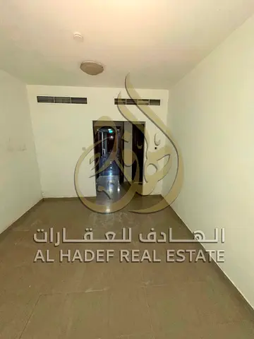 غرفة وصالة للإيجار السنوي في الخان الشارقة باركن مجاني أول سنة موقع مميز وقريب من جميع الخدمات السعر 30000 درهم سنوياً الدفع على 4 أو 6 دفعات منطقة من