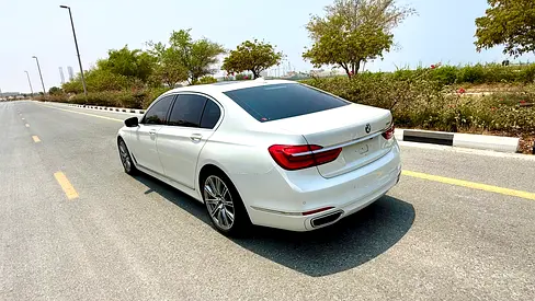 صورة مصغرة 20 لـ 2019 BMW 7-SERIES