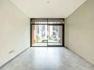 Brand New | Furnished | Vacant