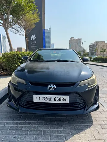 Toyota zelas sport 2015 GCC 2 keys