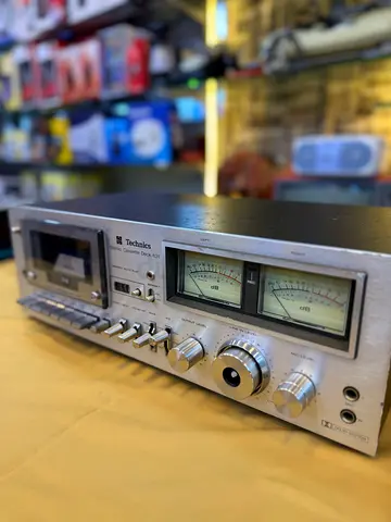 Technics Stereo Cassette Deck (Vintage) - Good Working Condition