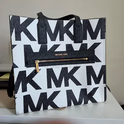 Michael Kors large monogram tote bag - black & white