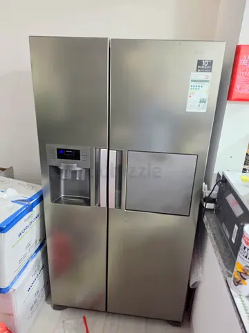 Samsung Side-by-Side Refrigerator with Water/ICE Dispenser - Stainless Steel