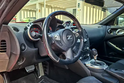2016 Nissan 370Z — фото 11