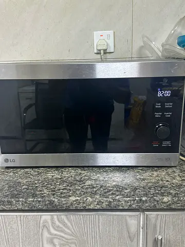Microwave Oven