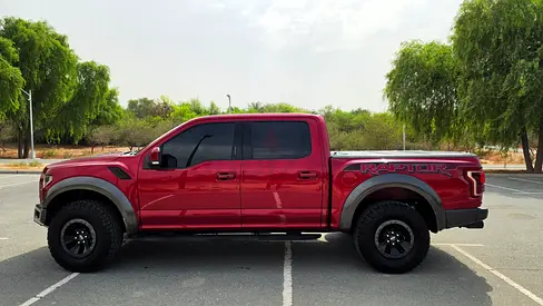 Ford F-150 Raptor 3.5L Twin Turbo | 2017 | GCC | Full Option | Excellent Condition