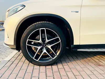 صورة مصغرة 18 لـ 2017 Mercedes-BENZ GLE