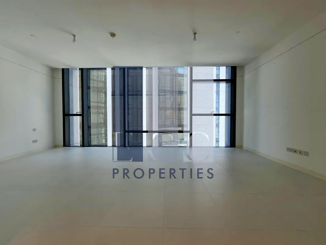 Elegant Studio| Kitchen Appliances| Canal View