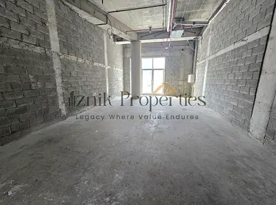 High Footfall | Retail Shop | Premium Living