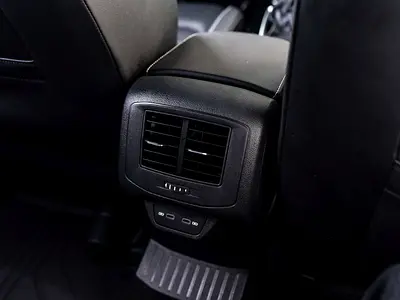 Volkswagen T-Roc R-Line, миниатюра 18