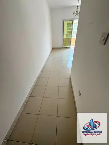 بلكونة باطلالة مفتوحة - تكييف وغاز مركزي - مساحة كبيرة جدا - سعر مميز - تسهيلات بالدفع