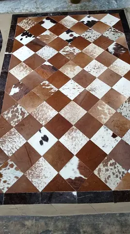 Genuine Patchwork Cowhide Rug - 4x6 ft, Brown Cream Diamond Pattern