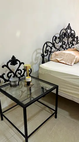 180*200 bed with two side tables and one vanity with its mirror+ mattress