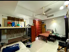 Ladies bedspace zulekha hospital pond park