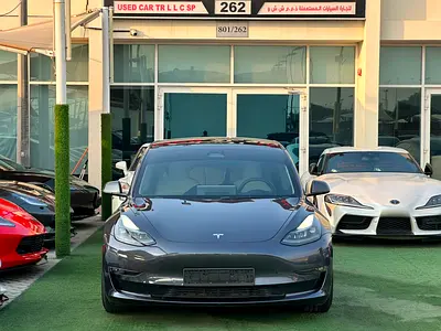 2023 Tesla MODEL 3 photo 3