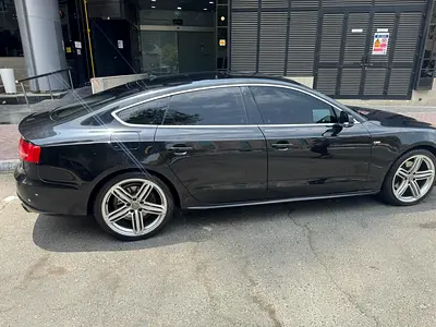 صورة 3 لـ 2010 AUDI A5
