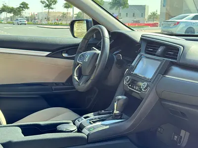 2017 Honda CIVIC — фото 12