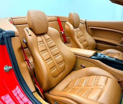 صورة مصغرة 15 لـ 2011 Ferrari CALIFORNIA