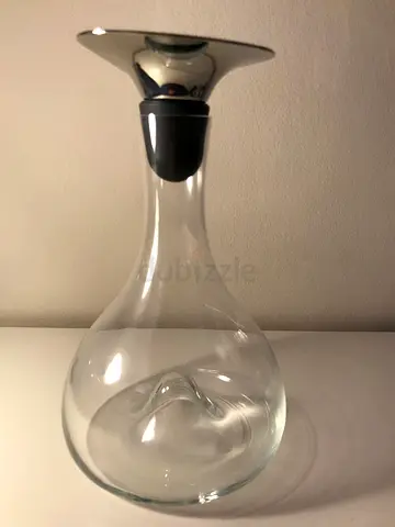 Glass decanter with stainless steel stopper - New