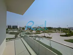 Dream Home Awaits –Modern 3-BR Villa Mangrove View
