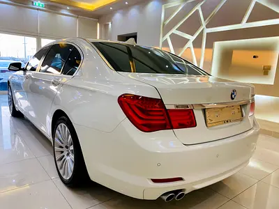 2012 BMW 7-SERIES — миниатюра 8