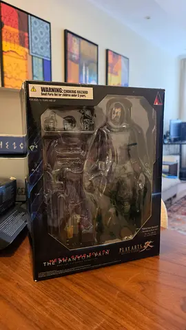 Play Arts Kai The Phantom Pain Venom Snake collectible action figure (boxed)