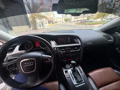 2010 AUDI A5 — миниатюра 14