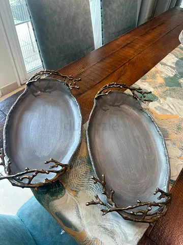 Set of 2 Decorative Stone-Look Serving Platters with Metal Branch Handles