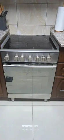 Bompani electric cooker 60cm