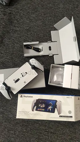 Sony PlayStation 5 Portal just open box