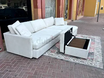 Crate&barrel L Shape Sofa Beige Excellent condition