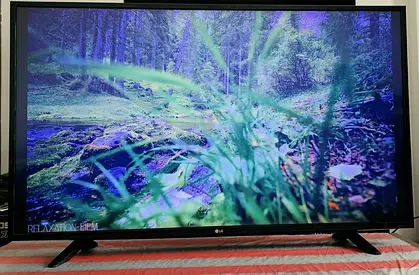 LG 49" 4K UHD Smart TV 49UF640T - Working, Magic Remote + Spare Remote + HDMI & Power Cable