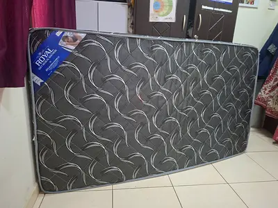 Single Mattress - Good Condition, Brand New (Royal)